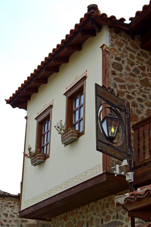 Nimbus Guesthouse Sidhirokhorion Bagian luar foto