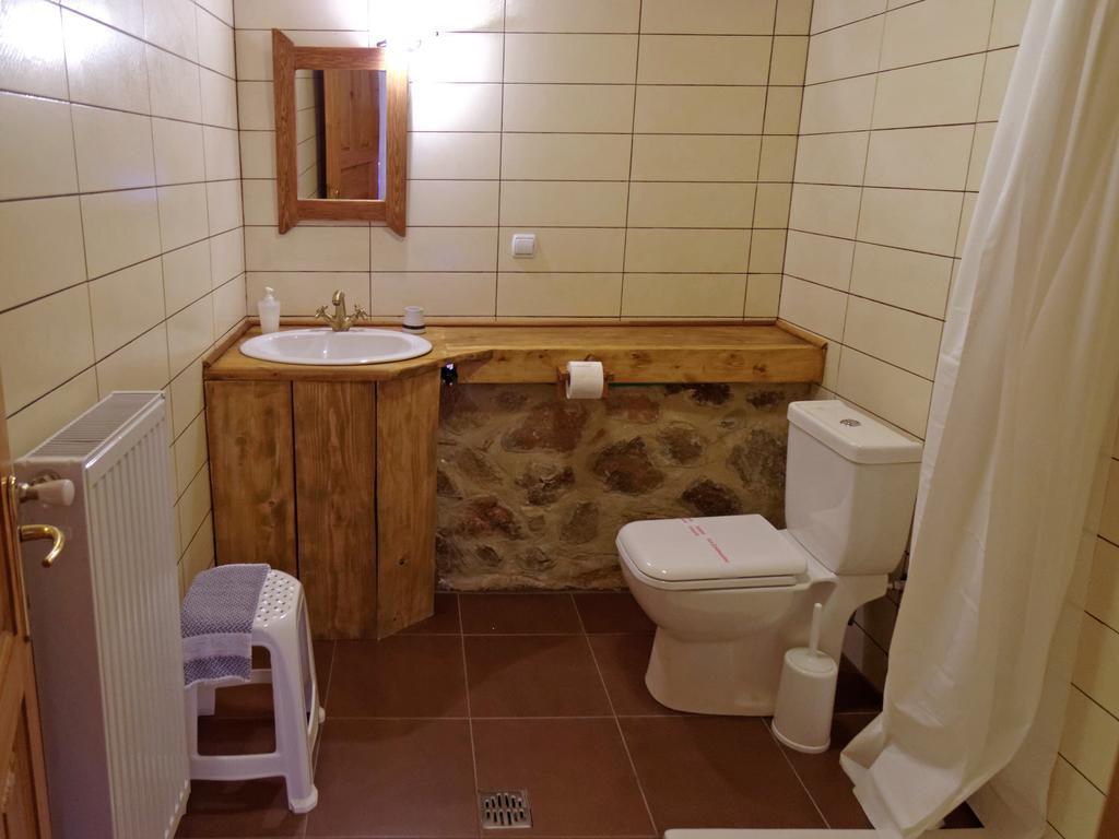 Nimbus Guesthouse Sidhirokhorion Ruang foto