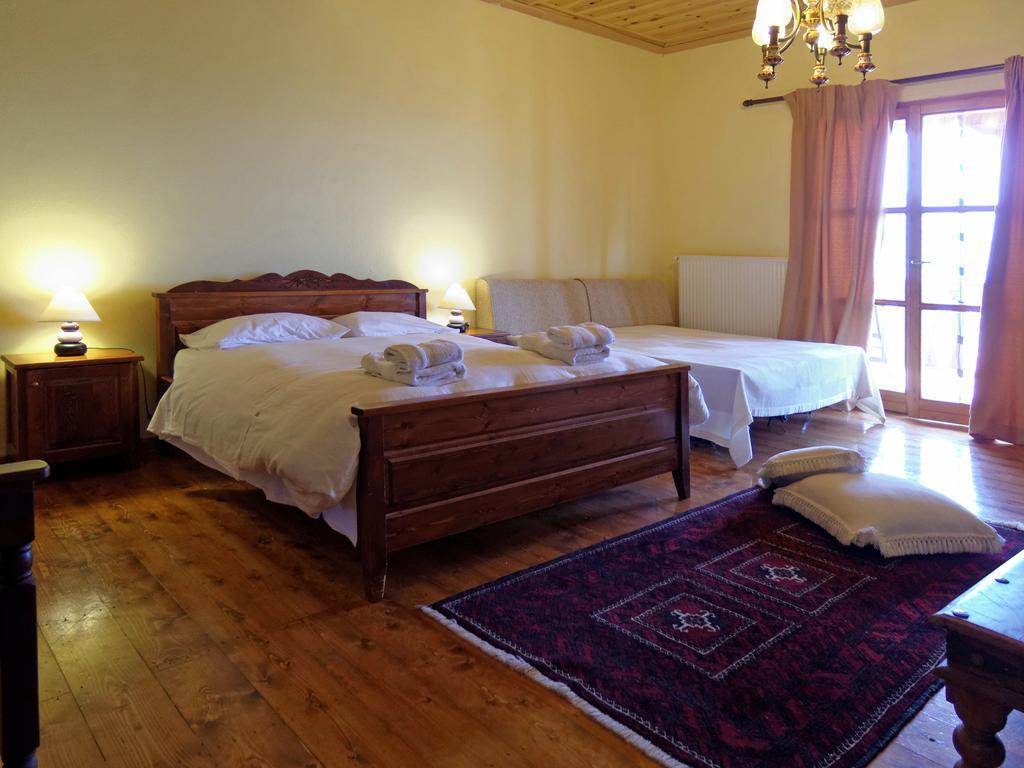 Nimbus Guesthouse Sidhirokhorion Ruang foto
