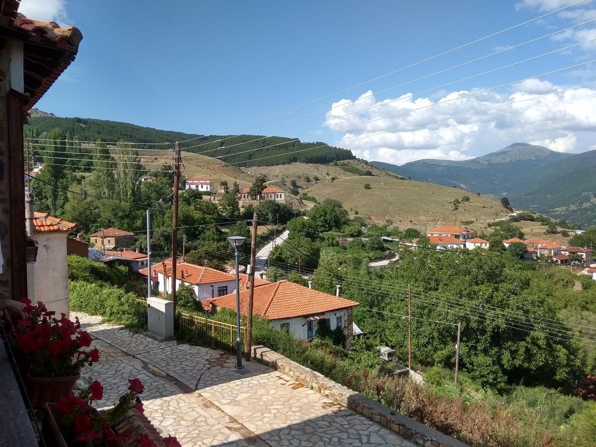 Nimbus Guesthouse Sidhirokhorion Bagian luar foto