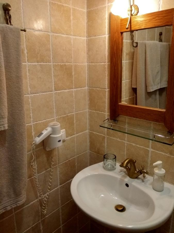 Nimbus Guesthouse Sidhirokhorion Bagian luar foto