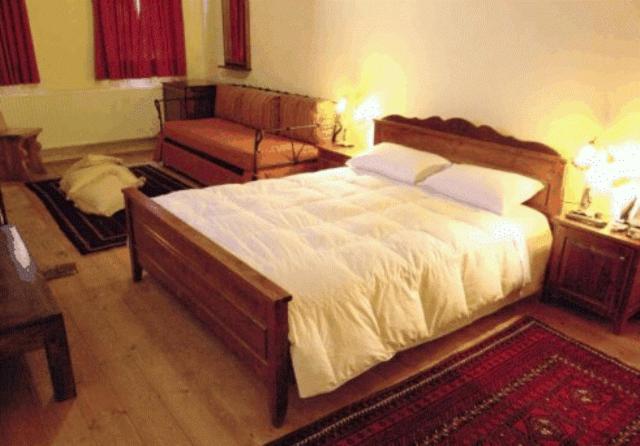 Nimbus Guesthouse Sidhirokhorion Bagian luar foto